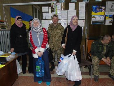 A group of young ladies of Arabic origin who study at Kharkiv Universities visited the “Southern Post” and brought along some treats for the warriors from the ATO zone who defend Ukraine Supplies For ATO Warriors