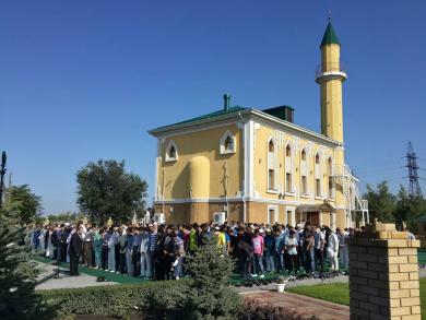 Ид аль-Фитр в исламских культурных центрах «Альраид» Ид аль-Фитр в исламских культурных центрах «Альраид» (ФОТО)