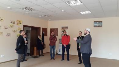 Студенты католического факультета — гости львовского Исламского центра Студенты католического факультета — гости львовского Исламского центра