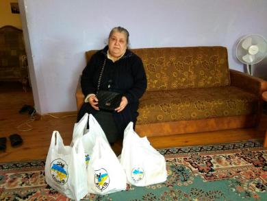 Запоріжці долучаються до #РобиДобро та допомагають літнім людям, що самі виховують онуків-сиріт Запоріжці долучаються до #РобиДобро та допомагають літнім людям, що самі виховують онуків-сиріт