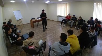 мотивирует и укрепляет веру